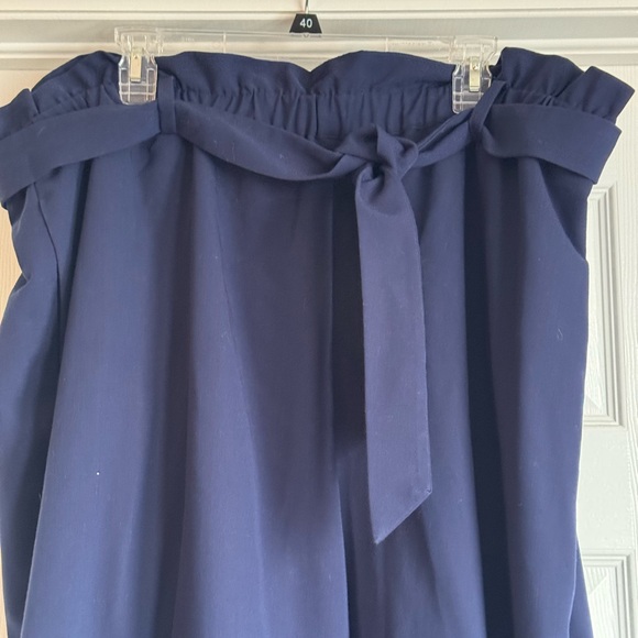 Eloquii Navy Paper Bag Wide Leg Crop Pants with tie - Picture 7 of 11